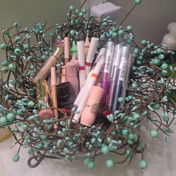 Meet your Posher, Jacquie - Picture 3 of 8